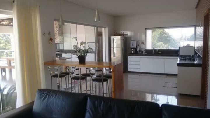 Casa Utopia Escarpas Do Lago Capitólio 外观 照片